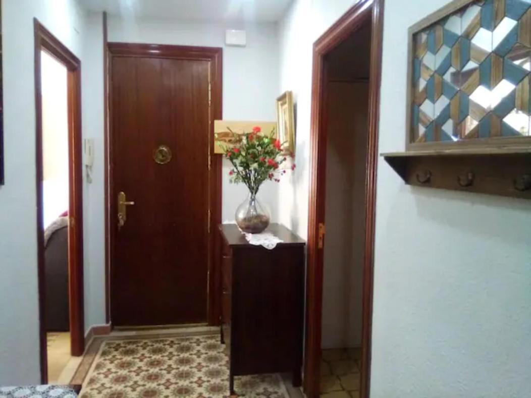 Las Golondrinas Zaragoza Habitacion Individual Extérieur photo